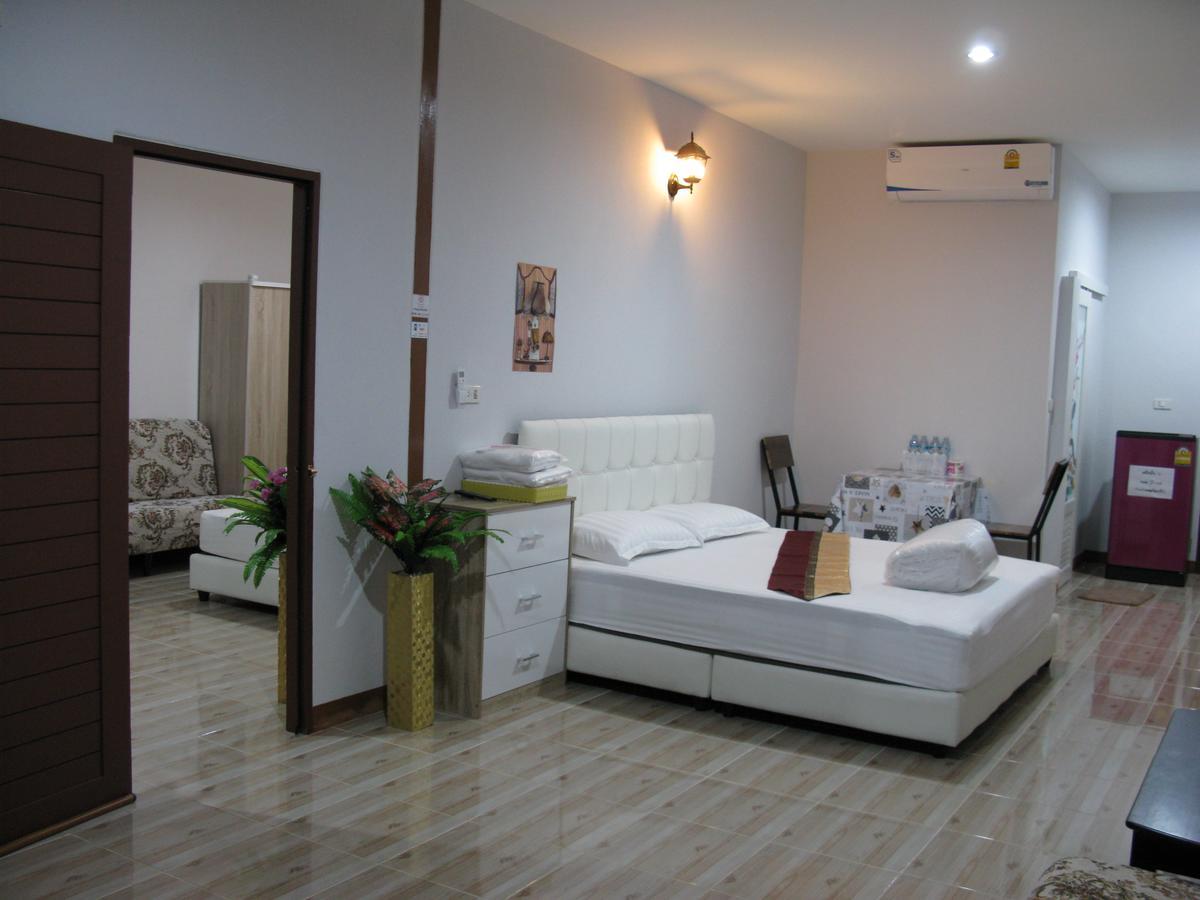 Appartamento ตามฤทัย เฮาส์ Chiang Mai Esterno foto