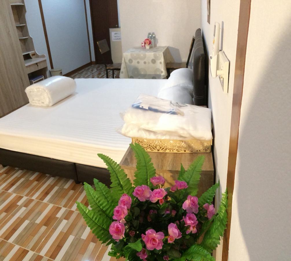 Appartamento ตามฤทัย เฮาส์ Chiang Mai Esterno foto
